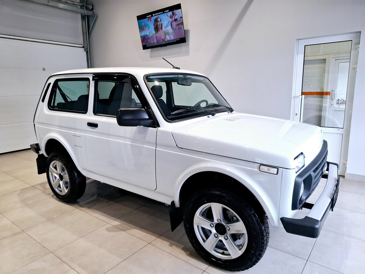 Открыть фотографии: Lada (ВАЗ) Niva Legend I