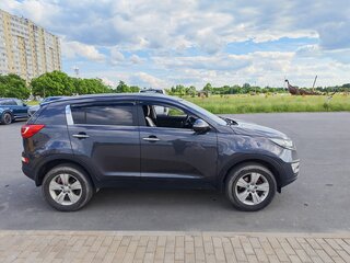 2013 Kia Sportage III, серый, 930000 рублей, вид 3
