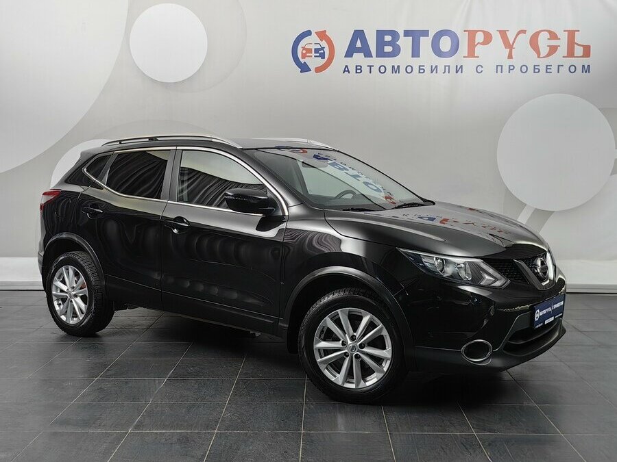 Открыть фотографии: Nissan Qashqai II