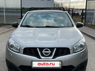 2011 Nissan Qashqai I Рестайлинг, серебристый, 1099000 рублей, вид 2