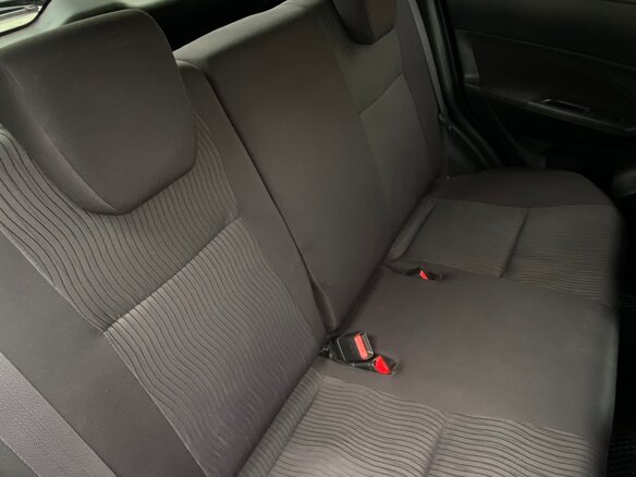 2011 Suzuki Swift IV, серебристый, 610000 рублей - вид 16