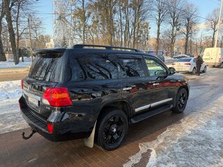 2012 Toyota Land Cruiser 200 Series Рестайлинг 1, чёрный, 4550000 рублей, вид 4