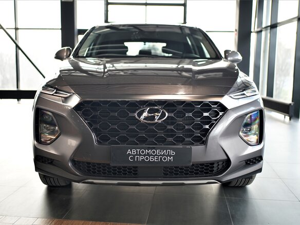 2020 Hyundai Santa Fe IV, серый, 2920000 рублей - вид 1