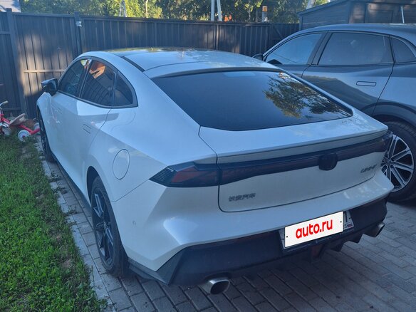2023 Changan UNI-V I, белый, 2100000 рублей - вид 2