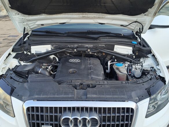 2012 Audi Q5 8tiptronic I (8R), белый, 1200000 рублей - вид 9