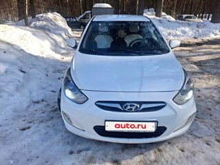 2011 Hyundai Solaris I, белый, 640000 рублей, вид 3