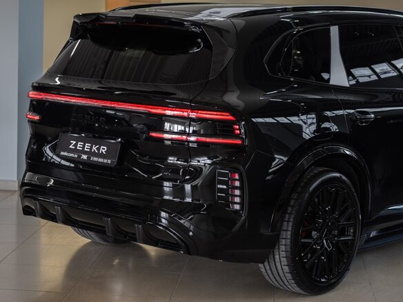 2026 Zeekr 8X Dawn, чёрный, 13290000 рублей - вид 17