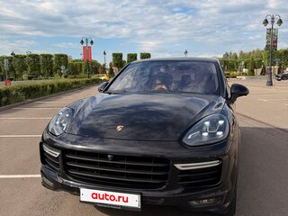2015 Porsche Cayenne GTS II Рестайлинг (958), чёрный, 4270000 рублей, вид 2
