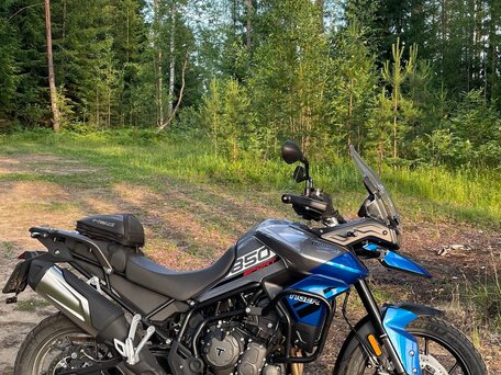 2022 Triumph Tiger 850 Sport, синий, 1010000 рублей, вид 4