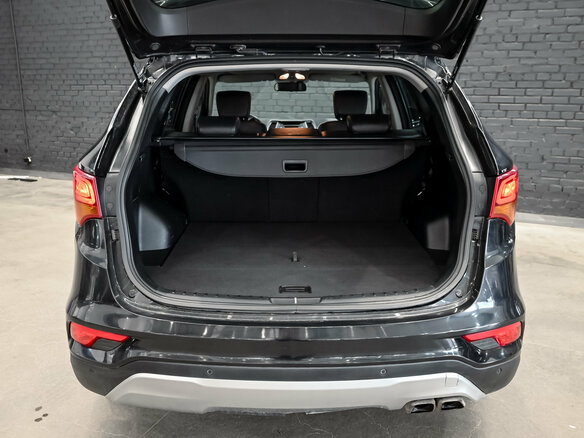 2016 Hyundai Santa Fe III Рестайлинг, чёрный, 1770000 рублей - вид 6