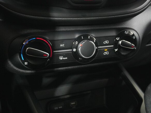 2019 Kia Soul III, чёрный, 1529000 рублей - вид 13