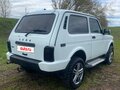 2009 Lada (ВАЗ) 2121 (4x4) I Рестайлинг, белый, 415000 рублей - вид 5