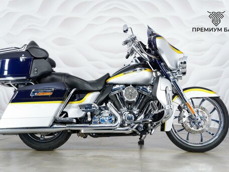 2012 Harley-Davidson CVO, серебристый, 1230000 рублей, вид 1