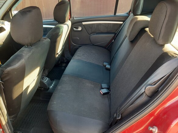 2011 Renault Sandero I, красный, 370000 рублей - вид 14
