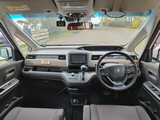 2020 Honda Freed II Рестайлинг, белый, 1530000 рублей, вид 4
