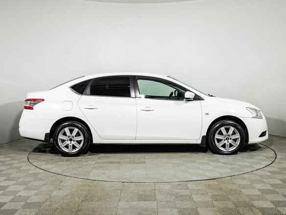 2015 Nissan Sentra VII (B17), белый, 849585 рублей - вид 3