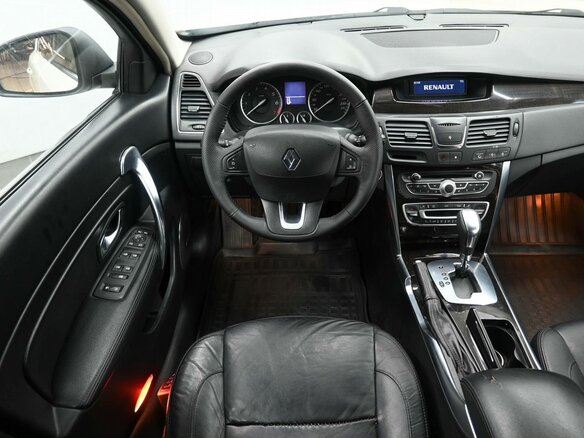 2010 Renault Latitude I, белый, 779900 рублей - вид 8