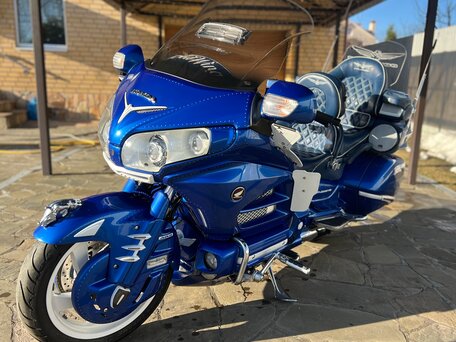 2012 Honda GL 1800 Gold Wing, синий, 1700000 рублей, вид 2