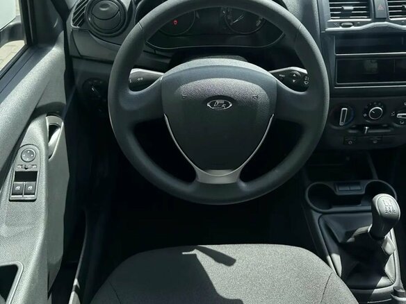 2026 Lada (ВАЗ) Granta I Рестайлинг, белый, 1089000 рублей - вид 12