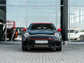 2020 Mini Clubman JCW John Cooper Works II Рестайлинг, зелёный, 3330000 рублей, вид 3
