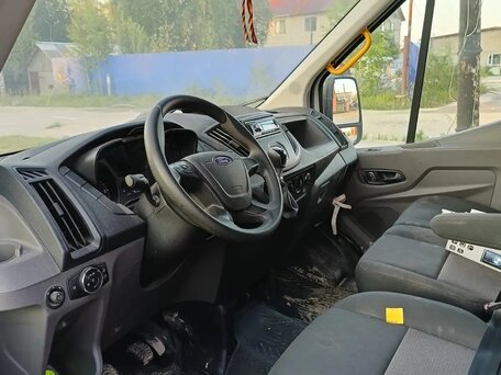 2020 Ford Transit, белый, 4300000 рублей, вид 4