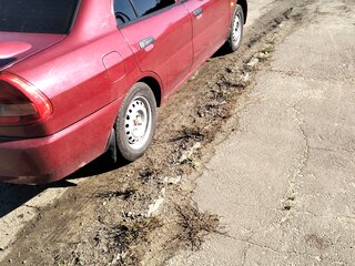 1997 Mitsubishi Lancer VII, пурпурный, 170000 рублей, вид 5