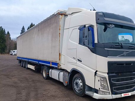 2015 Volvo FH, белый, 4900000 рублей, вид 3