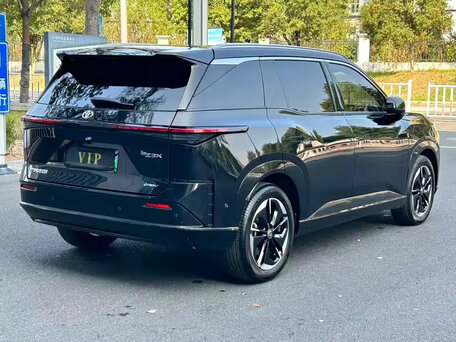 2026 Toyota bZ3X 58.3 kWh, чёрный, 2950000 рублей, вид 3