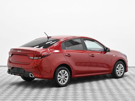 2021 Kia Rio IV Рестайлинг, красный, 1265000 рублей, вид 4