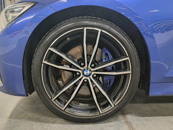 2019 BMW 3 серии 320d xDrive VII (G2x), синий, 2790000 рублей - вид 17
