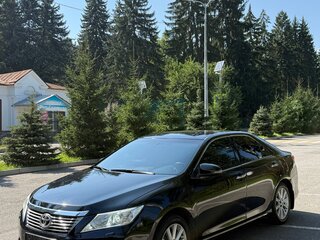 2013 Toyota Camry Japan Market VII (XV50), чёрный, 1500000 рублей, вид 1