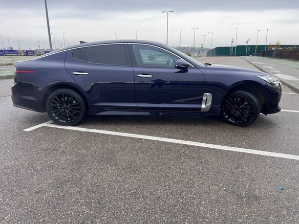2018 Kia Stinger I, синий, 2750000 рублей - вид 15