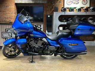 2025 Harley-Davidson Street Glide Ultra, синий, 4150000 рублей, вид 2