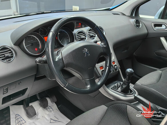 2011 Peugeot 308 I Рестайлинг, серебристый - вид 9