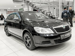 2013 Skoda Octavia II (A5) Рестайлинг, чёрный, 630000 рублей, вид 3