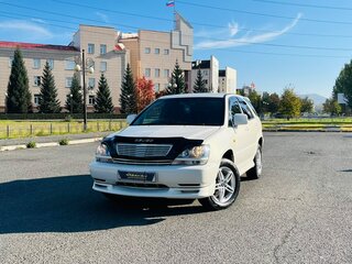 1998 Toyota Harrier I (XU10), белый, 799000 рублей, вид 1