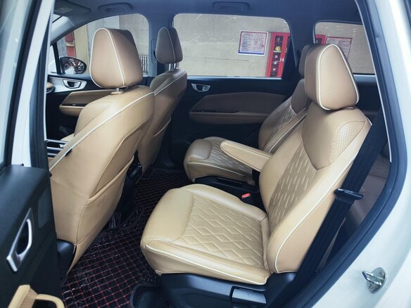 2022 Wuling Jiachen, белый, 940000 рублей - вид 13