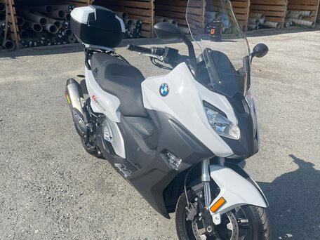 2018 BMW C 650 Sport, белый, 900000 рублей, вид 1
