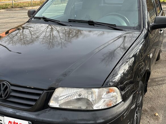 2005 Volkswagen Pointer, чёрный, 200000 рублей - вид 3