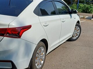 2017 Hyundai Solaris II, белый, 970000 рублей, вид 4