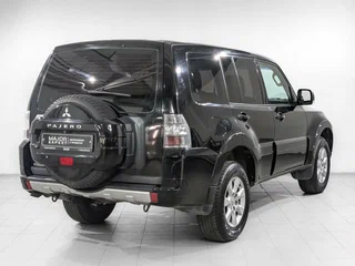 2014 Mitsubishi Pajero IV Рестайлинг 1, чёрный, 1990000 рублей, вид 5