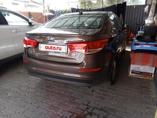 2017 Kia Rio III Рестайлинг, коричневый, 1250000 рублей, вид 2