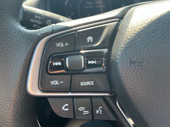 2019 Honda Accord X, белый, 1985000 рублей - вид 17