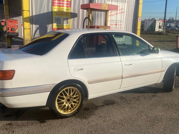 1999 Toyota Corona Premio X (T210), белый, 400000 рублей - вид 3