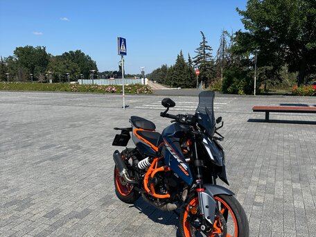 2025 KTM 390 Duke, синий, 600000 рублей, вид 4