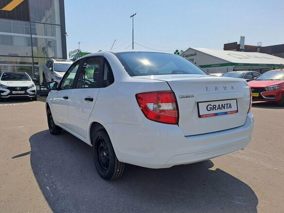 2026 Lada (ВАЗ) Granta I Рестайлинг, белый, 841500 рублей - вид 3