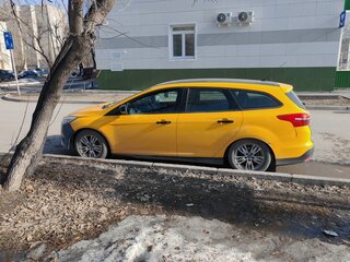 2016 Ford Focus III Рестайлинг, жёлтый, 750000 рублей, вид 5