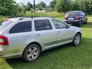 2010 Skoda Octavia II (A5) Рестайлинг, серый, 800000 рублей, вид 4