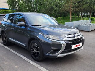 2018 Mitsubishi Outlander III Рестайлинг 2, серый, 1650000 рублей, вид 3