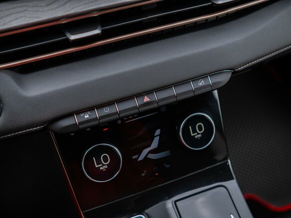 2022 Exeed LX I Рестайлинг, серый, 1599000 рублей - вид 15